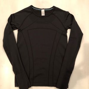 Ivivva long sleeve girls size 10 black